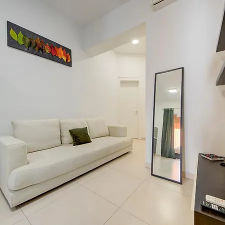 Cozy With Stunning Dome Views By 360 Estates Apartment *