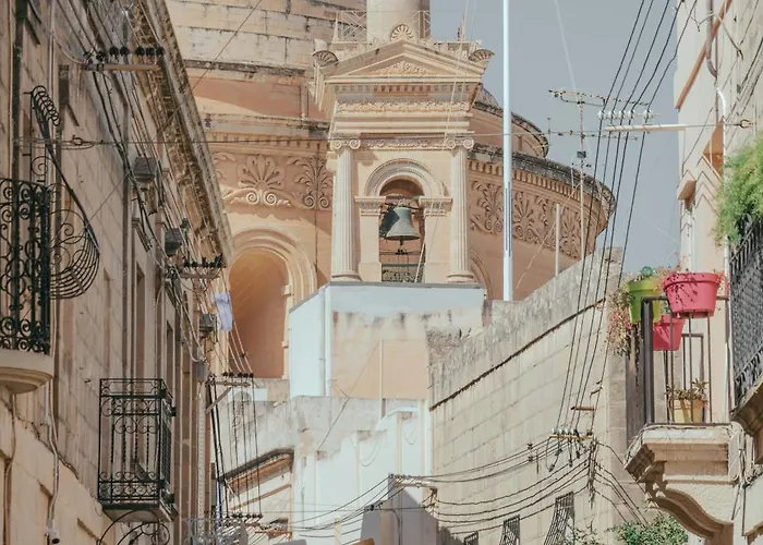 Cozy With Stunning Dome Views By 360 Estates